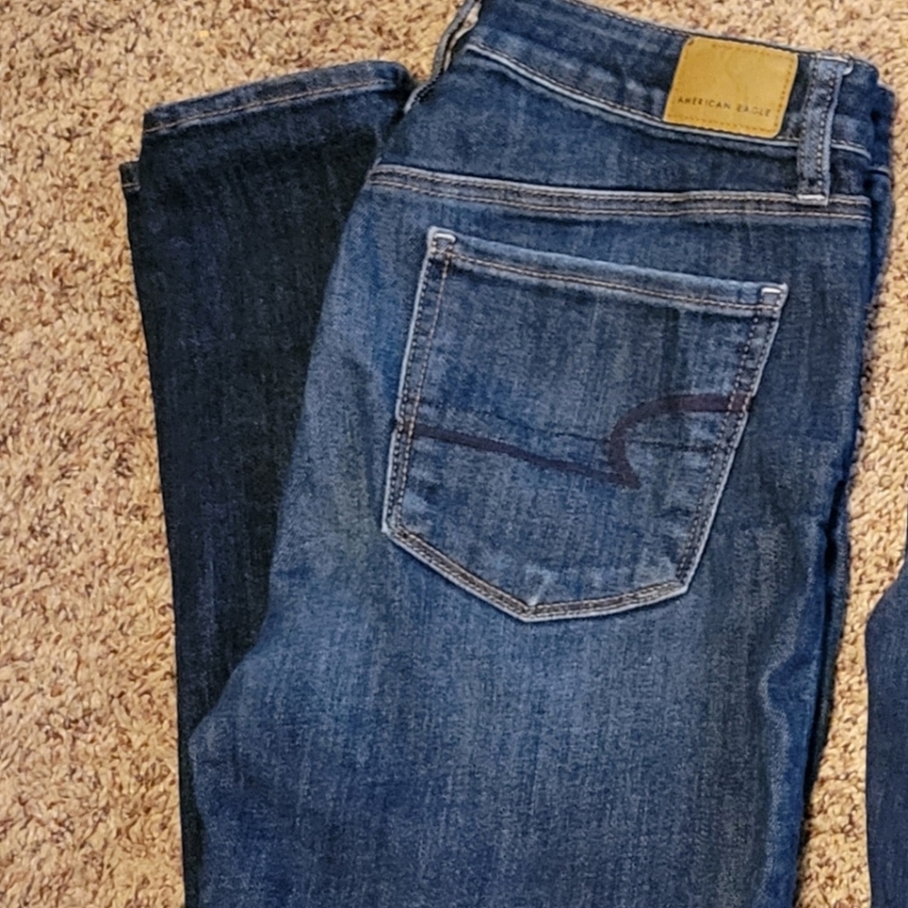 Size 8 American Eagle Jeans
